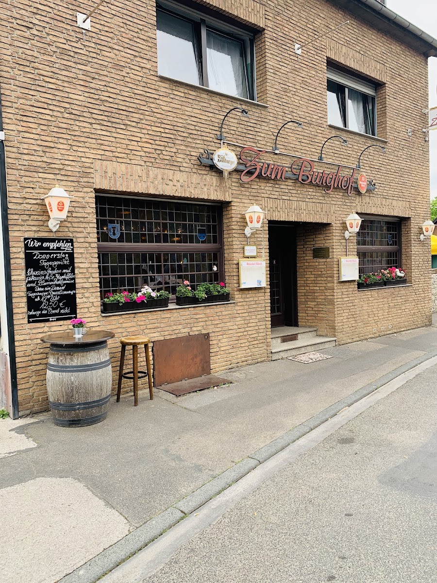 Dalmatino Zum Burghof